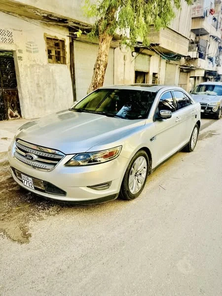 فورد توروس أكمل وصف عداد 119 الف
