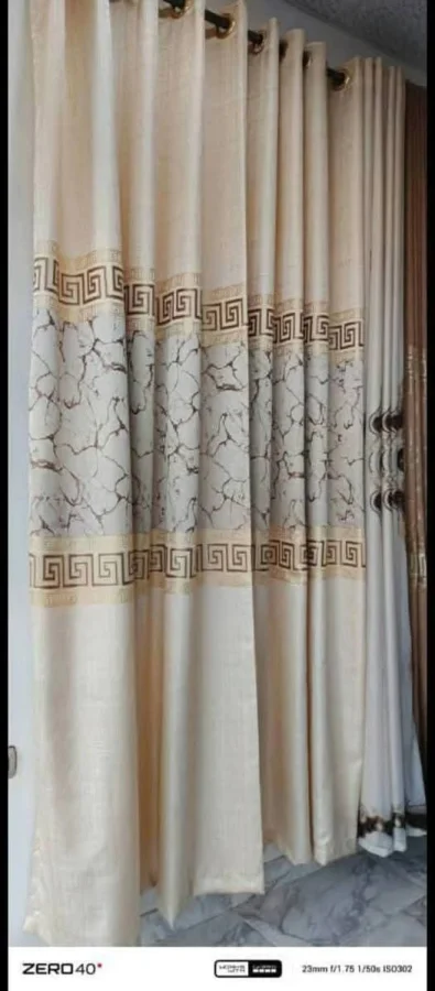 ستائر قطعة فرزاتشي عرض ٣ امتار وطول مترين و 75